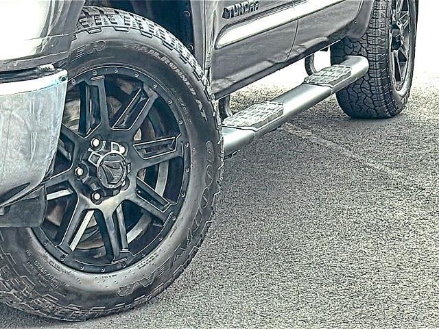 2020 Toyota Tundra 2WD 2WD SR5 CrewMax 5.5' Bed 5.7L (SE)