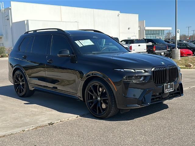 2025 BMW X7 xDrive40i Sports Activity Vehicle
