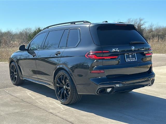 2025 BMW X7 xDrive40i Sports Activity Vehicle