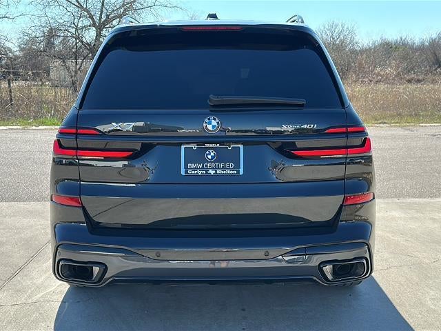 2025 BMW X7 xDrive40i Sports Activity Vehicle