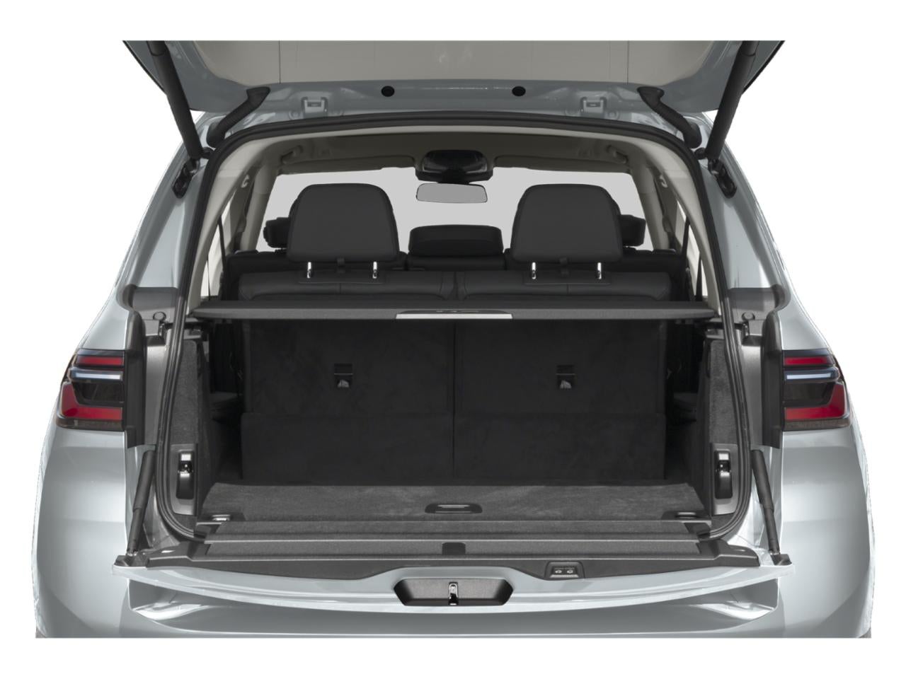 2025 BMW X7 xDrive40i Sports Activity Vehicle