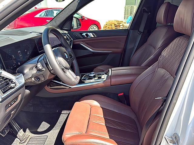 2025 BMW X7 M60i Sports Activity Vehicle