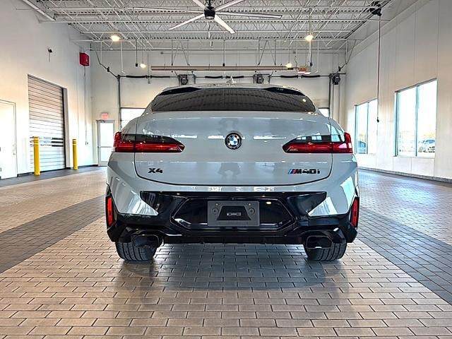 2025 BMW X4 M40i Sports Activity Coupe
