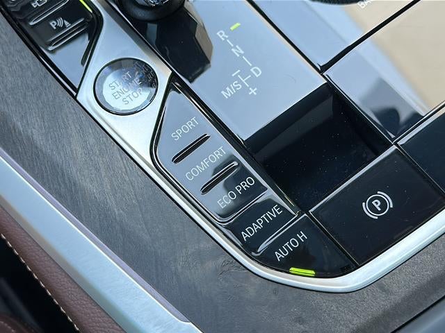 2022 BMW X5 sDrive40i Sports Activity Vehicle