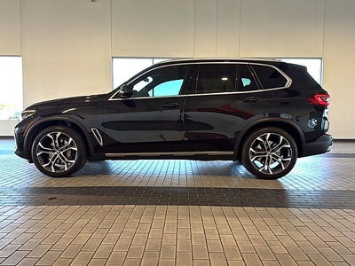 2022 BMW X5 sDrive40i Sports Activity Vehicle