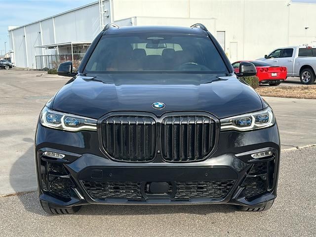 2021 BMW X7 M50i Sports Activity Vehicle