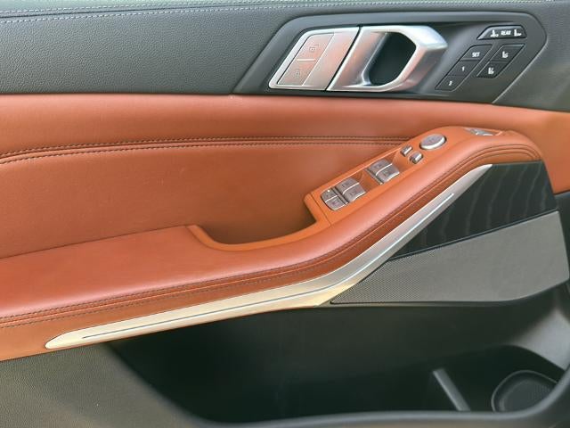 2021 BMW X7 M50i Sports Activity Vehicle