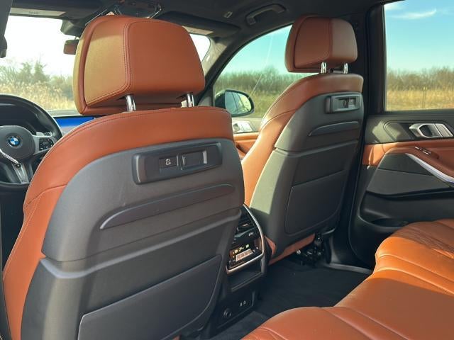 2021 BMW X7 M50i Sports Activity Vehicle