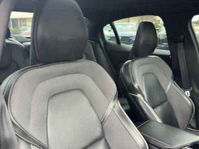 2019 Volvo S60 T6 AWD R-Design