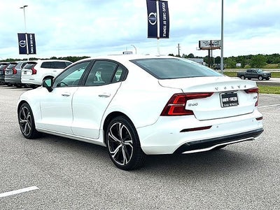 2024 Volvo S60 B5 AWD Core Dark Theme