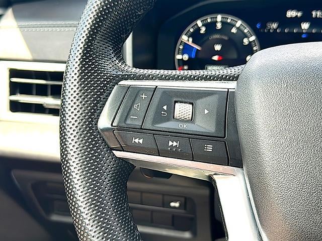 2023 Mitsubishi Outlander SEL FWD