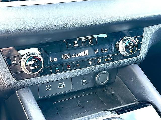 2023 Mitsubishi Outlander SEL FWD