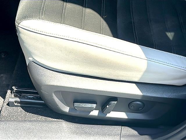 2025 Mitsubishi Outlander SE FWD