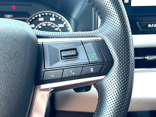 2025 Mitsubishi Outlander SE FWD