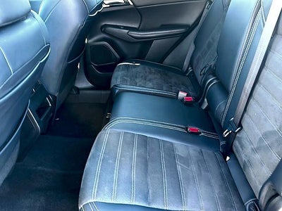 2024 Mitsubishi Outlander SE FWD