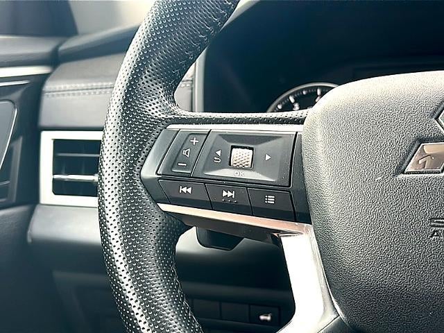 2024 Mitsubishi Outlander SE FWD