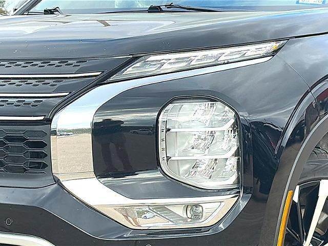 2024 Mitsubishi Outlander SE FWD