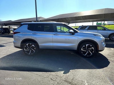 2024 Mitsubishi Outlander SE FWD