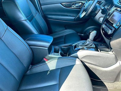 2021 Nissan Rogue Sport FWD SL