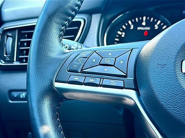 2021 Nissan Rogue Sport FWD SL