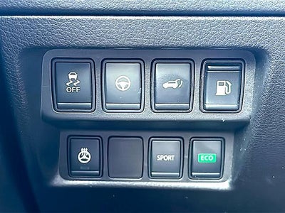 2020 Nissan Rogue FWD SV
