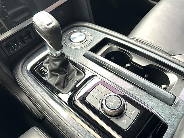 2022 Nissan Armada 4x2 SV