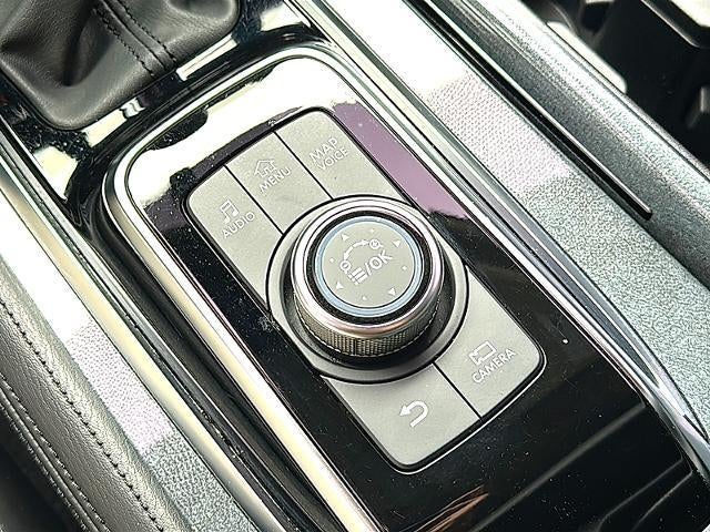 2022 Nissan Armada 4x2 SV