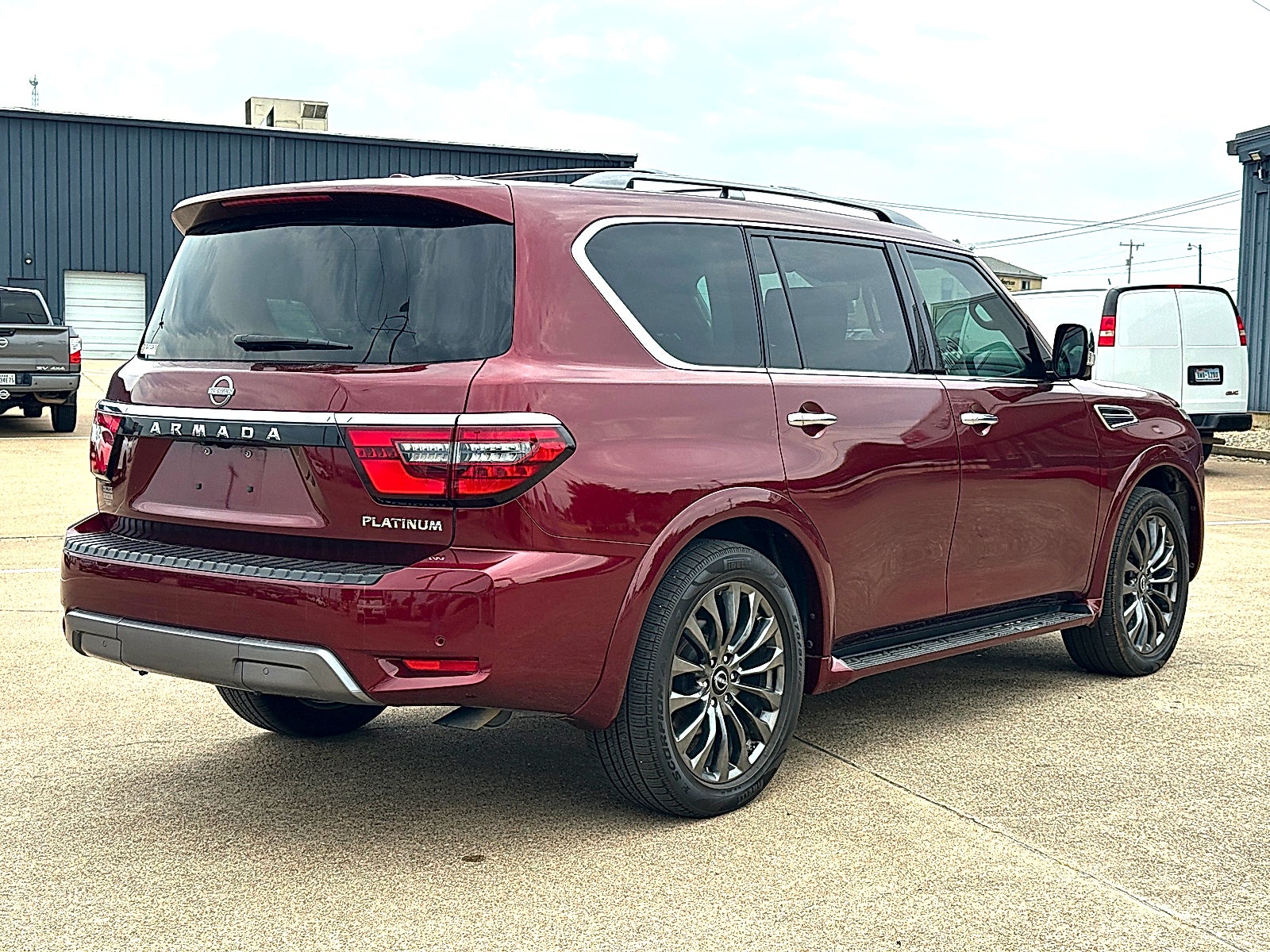 2023 Nissan Armada Platinum 2WD