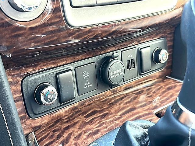 2018 Nissan Armada 4x2 Platinum