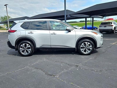 2023 Nissan Rogue FWD SV
