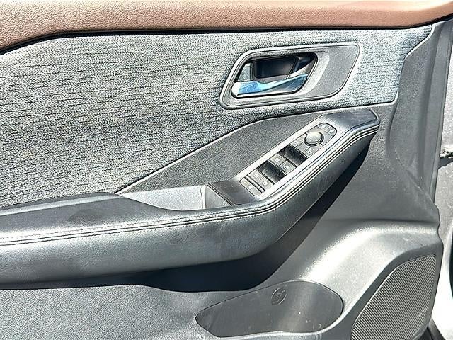 2023 Nissan Rogue FWD SV *Ltd Avail*
