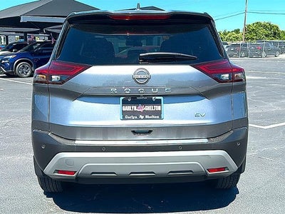 2023 Nissan Rogue FWD SV *Ltd Avail*