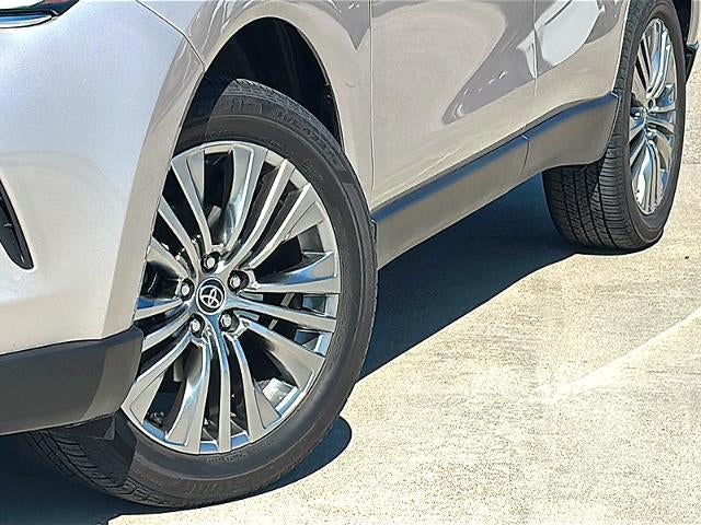 2024 Toyota Venza Limited AWD (GS)
