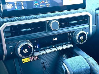 2026 Toyota 4Runner Hybrid Platinum 4WD (Natl)