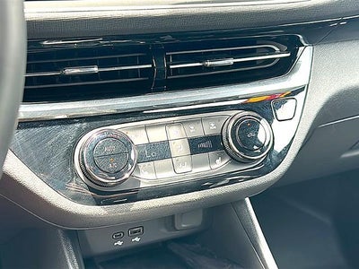 2025 Buick Envista FWD 4dr Sport Touring