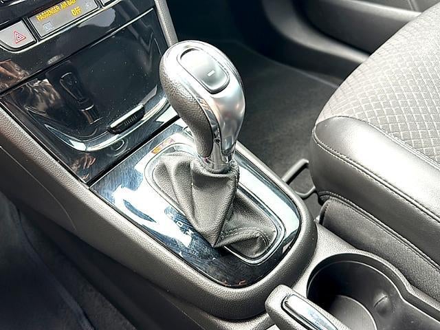 2022 Buick Encore Preferred FWD