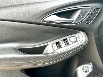 2021 Buick Encore GX Essence FWD