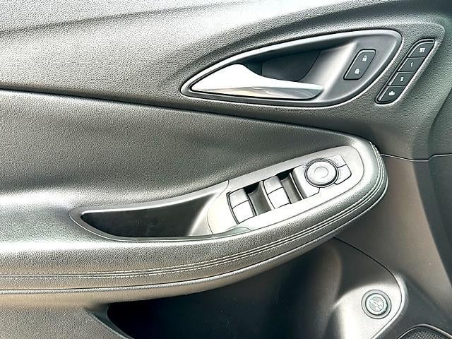2021 Buick Encore GX Essence FWD