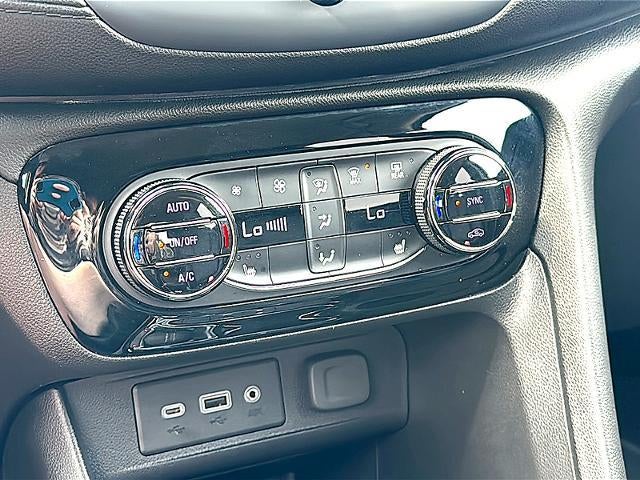 2021 Buick Encore GX Essence FWD