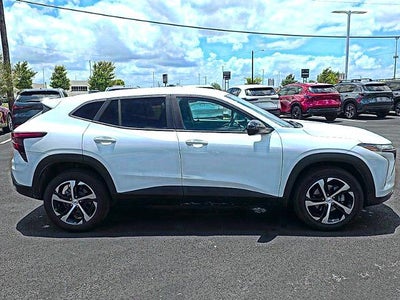 2024 Chevrolet Trax FWD 4dr 1RS