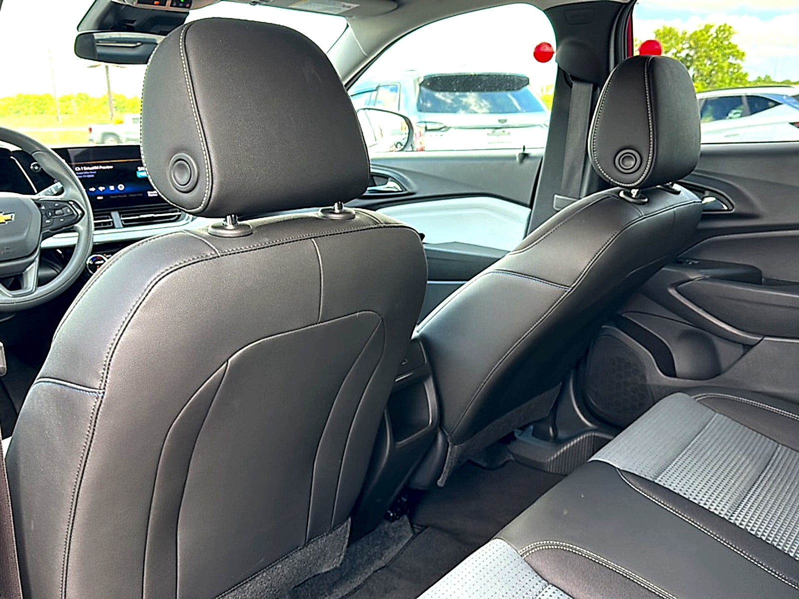 2026 Chevrolet Trax FWD LT