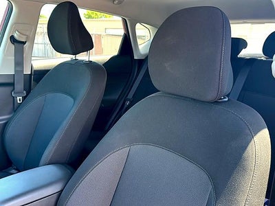 2025 Hyundai KONA SEL FWD
