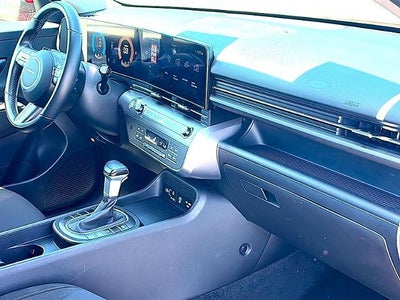2025 Hyundai KONA SEL FWD
