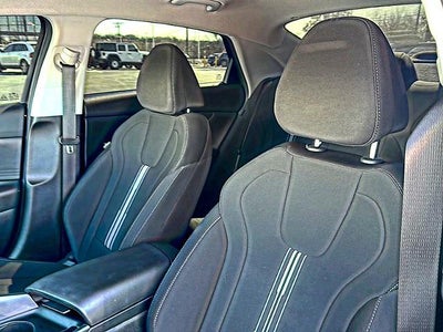 2024 Hyundai ELANTRA SEL IVT