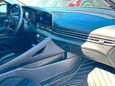 2024 Hyundai ELANTRA SEL IVT