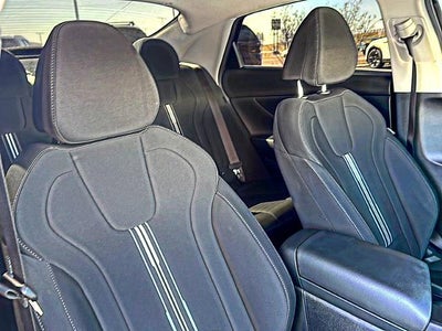 2024 Hyundai ELANTRA SEL IVT