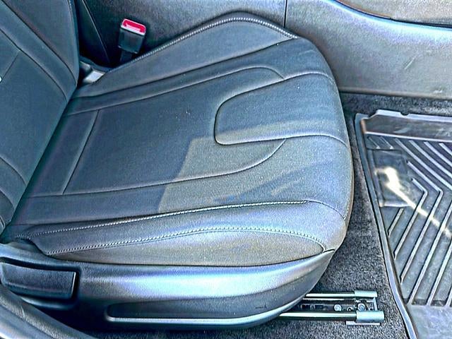 2024 Hyundai ELANTRA SEL IVT