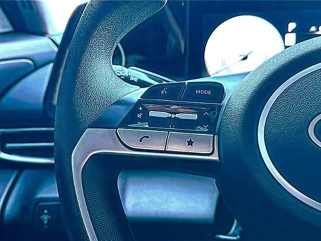 2024 Hyundai ELANTRA SEL IVT