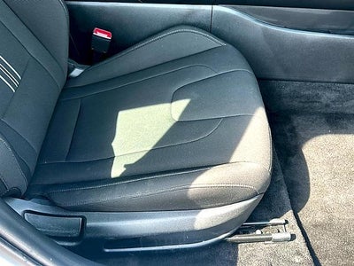 2025 Hyundai ELANTRA SEL Convenience IVT