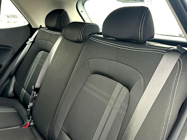 2025 Hyundai VENUE SEL IVT